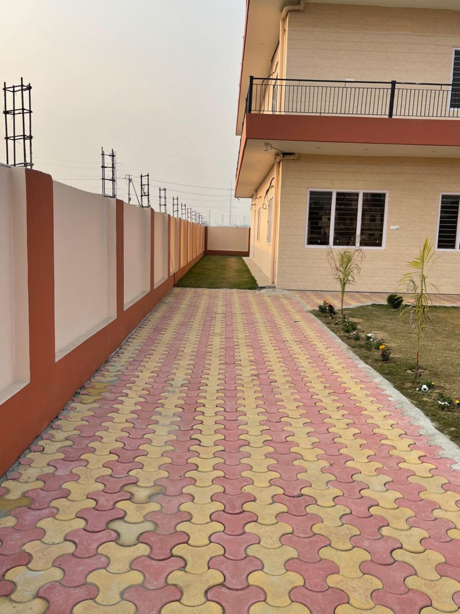 Shrinath Residency Hotel Greater Noida Kültér fotó