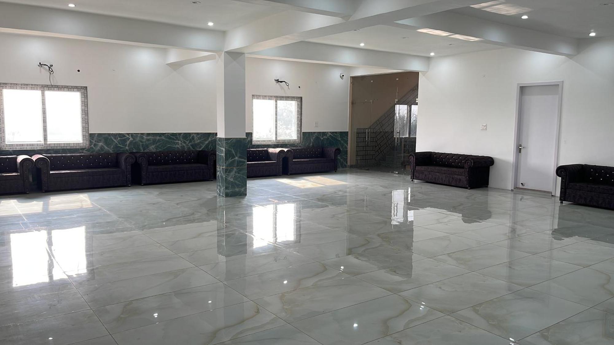 Shrinath Residency Hotel Greater Noida Kültér fotó